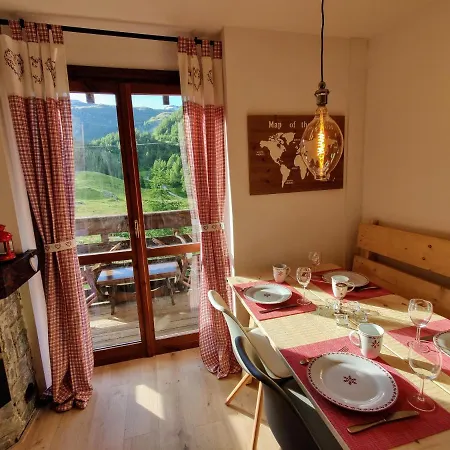 Skichalet Cervinia Elena & Sanny *