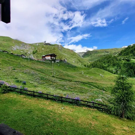 Skichalet Cervinia Elena & Sanny 布勒伊-切尔维尼亚